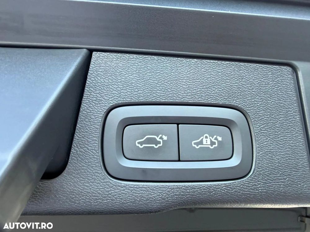 Volvo XC 60 - 16