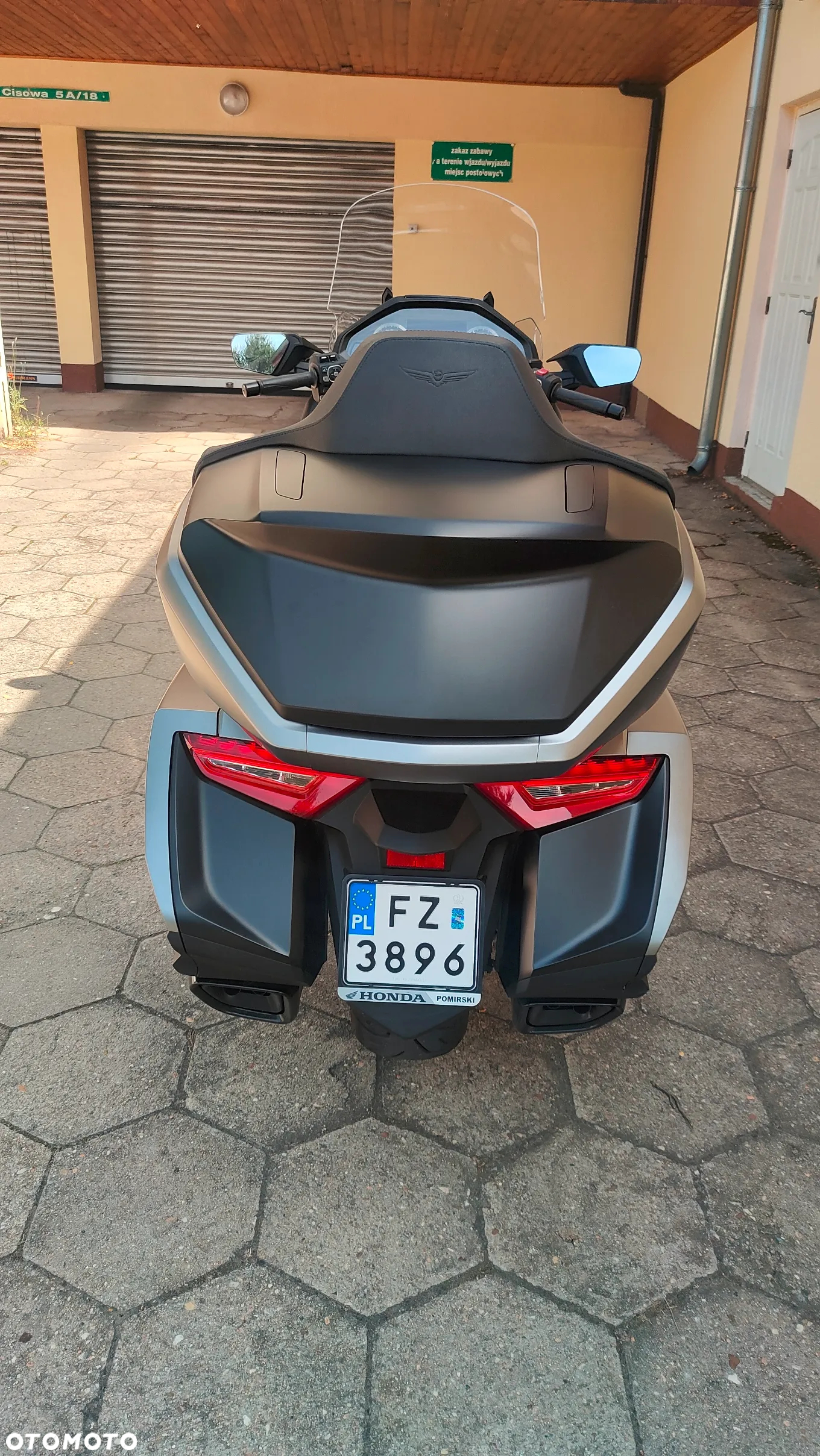 Honda GL - 4