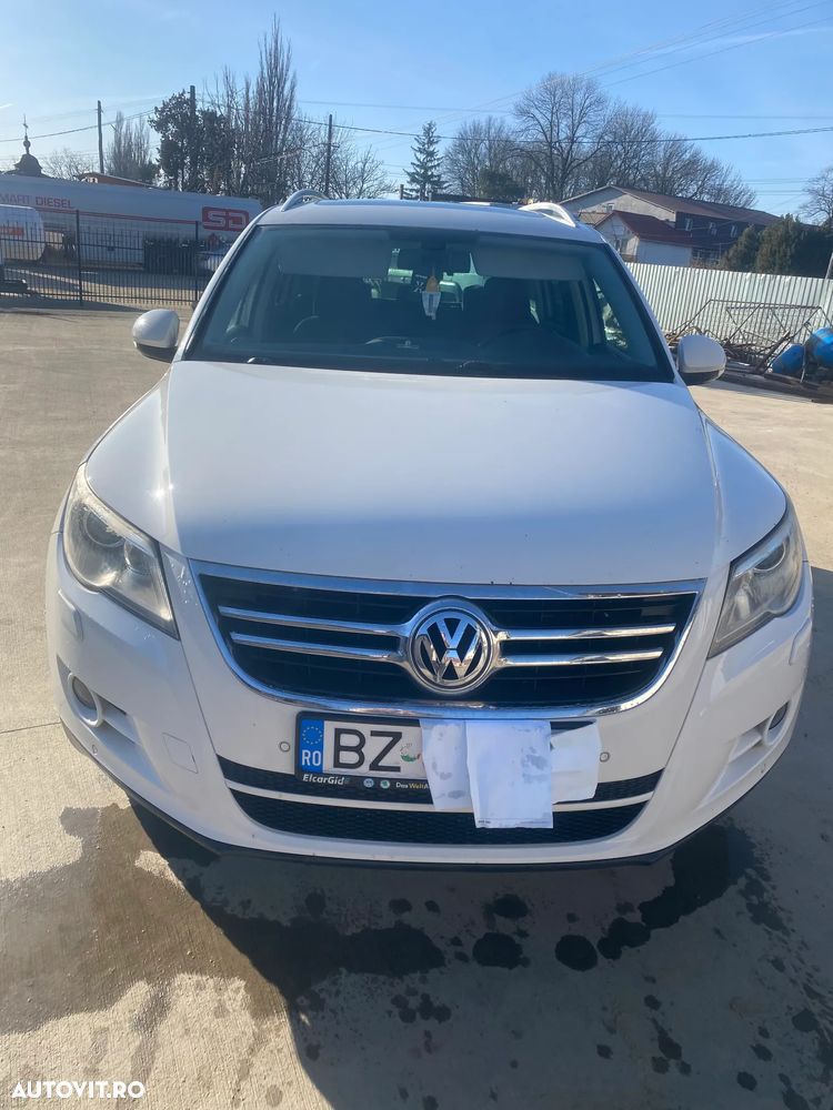 Volkswagen Tiguan - 6