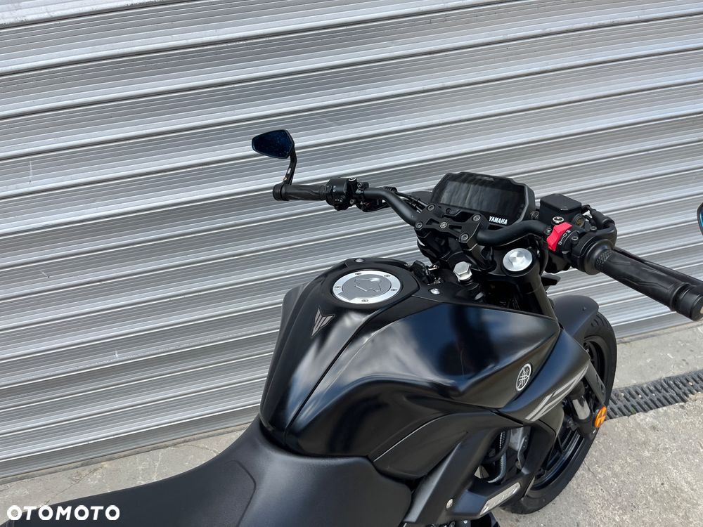 Yamaha MT - 18