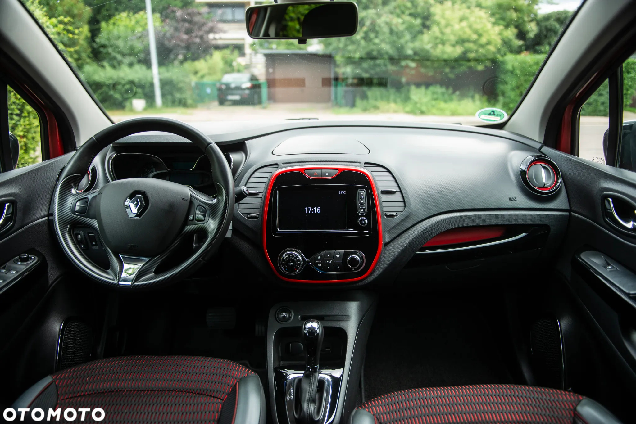 Renault Captur 1.5 dCi Limited EDC - 29