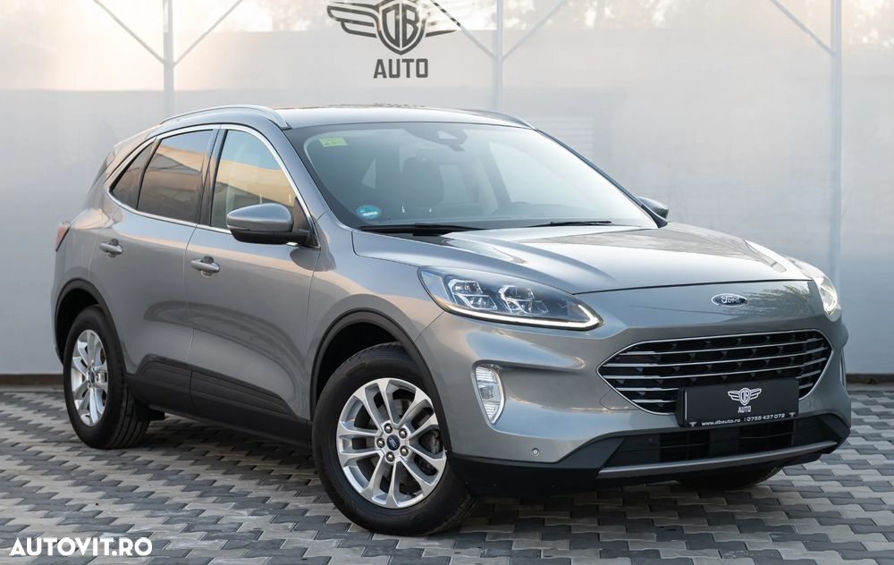 Ford Kuga - 1