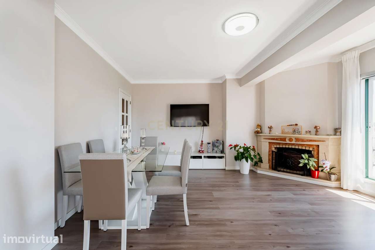 Apartamento T2 em Rio de Mouro, Sintra. - Grande imagem: 2/30