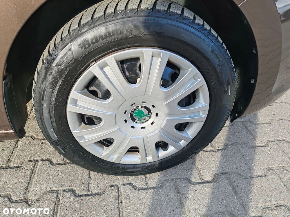 Skoda RAPID 1.0 TSI Ambition - 4