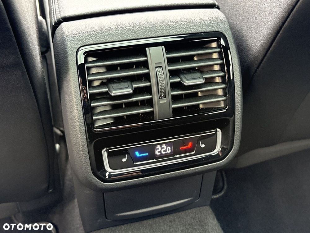 Volkswagen Arteon 2.0 TDI 4Motion R-Line DSG - 35