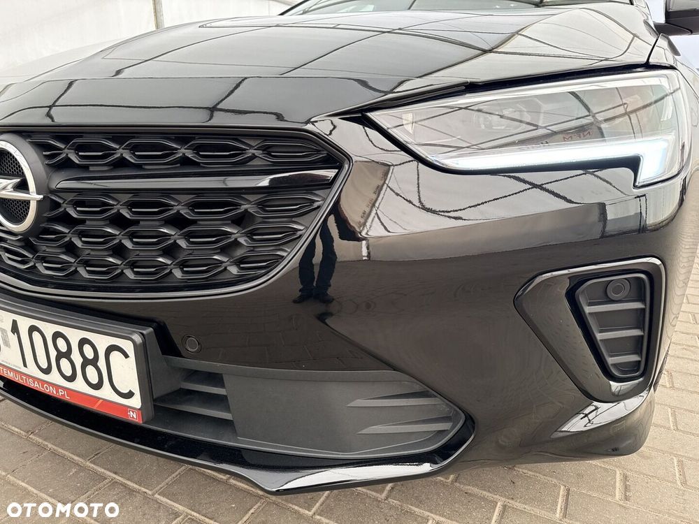 Opel Insignia 2.0 T 4x4 GSi S&S - 18