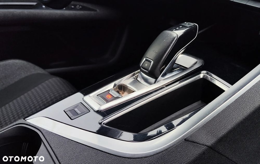 Peugeot 3008 BlueHDi 120 Stop & Start EAT6 Allure - 18