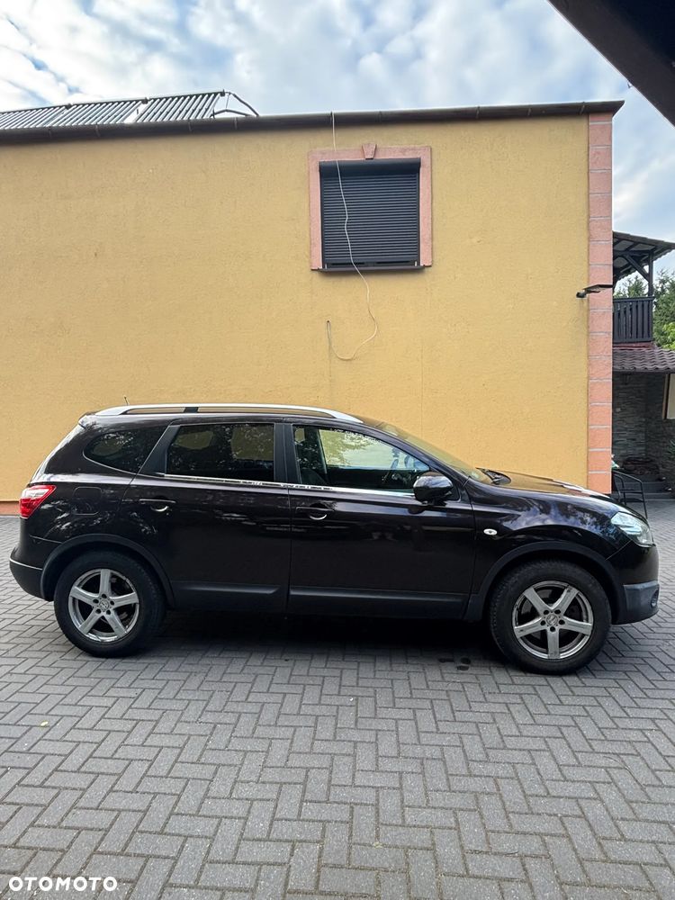 Nissan Qashqai+2 2.0 dCi DPF 4x4 tekna - 12