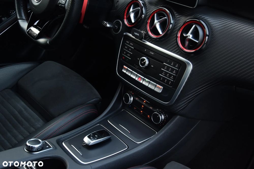 Mercedes-Benz Klasa A 250 Sport 7G-DCT - 26