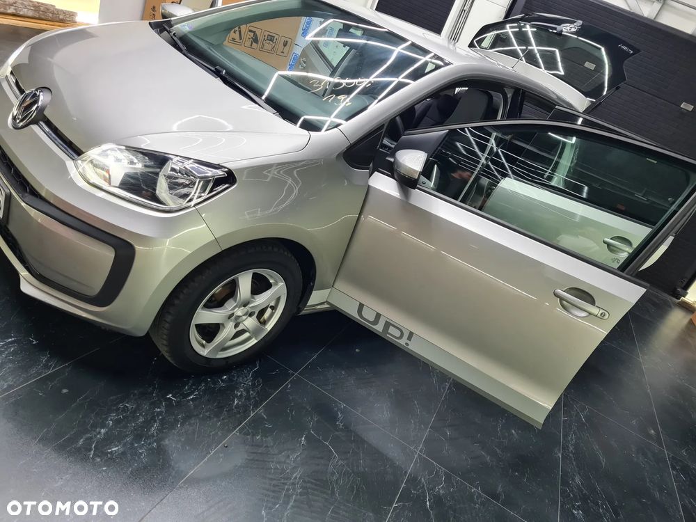 Volkswagen up! 1.0 move - 16