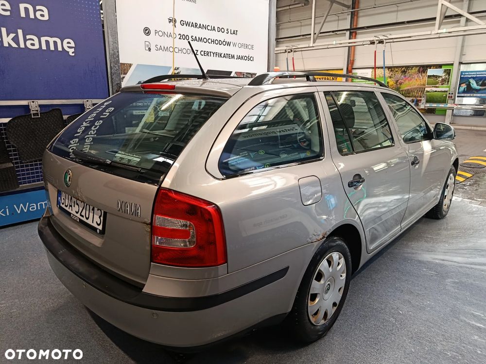 Skoda Octavia 1.6 Family - 5