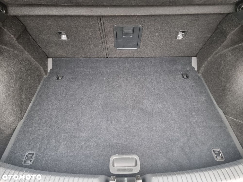 Hyundai i30 1.5 T-GDI 48V Smart - 22