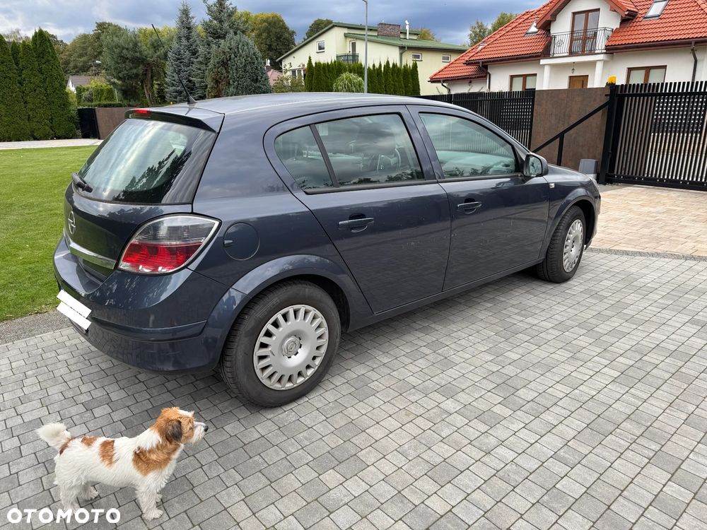Opel Astra III 1.6 - 10