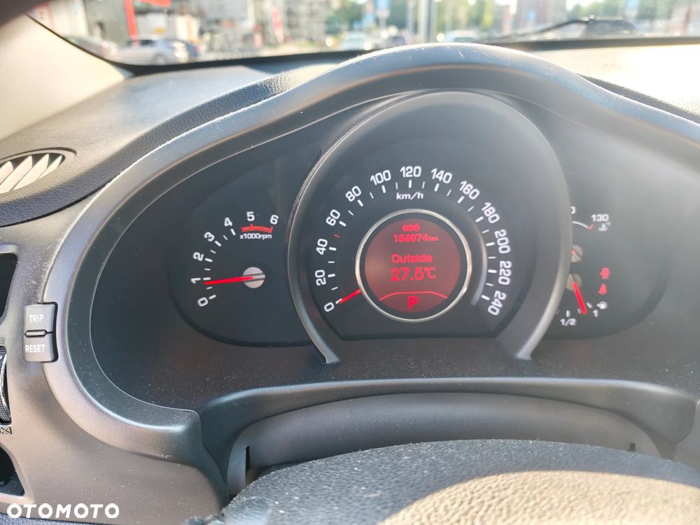 Kia Sportage 2.0 CRDI XL AWD - 11