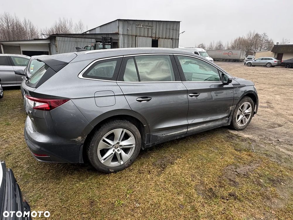 Skoda Enyaq 80 82kWh Advanced - 6