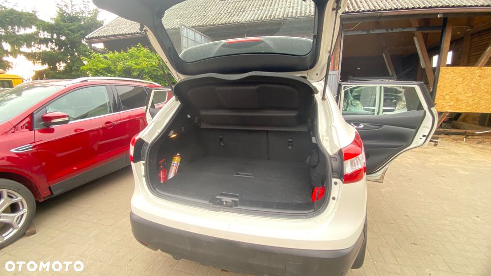 Nissan Qashqai - 12
