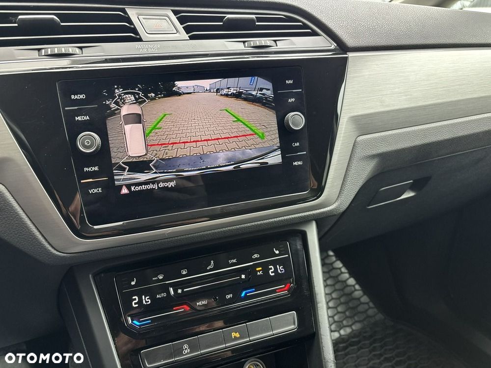 Volkswagen Touran 1.5 TSI EVO Comfortline DSG - 24