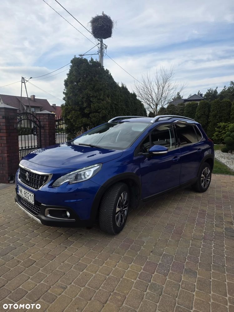 Peugeot 2008 PureTech 130 EAT8 Allure - 5