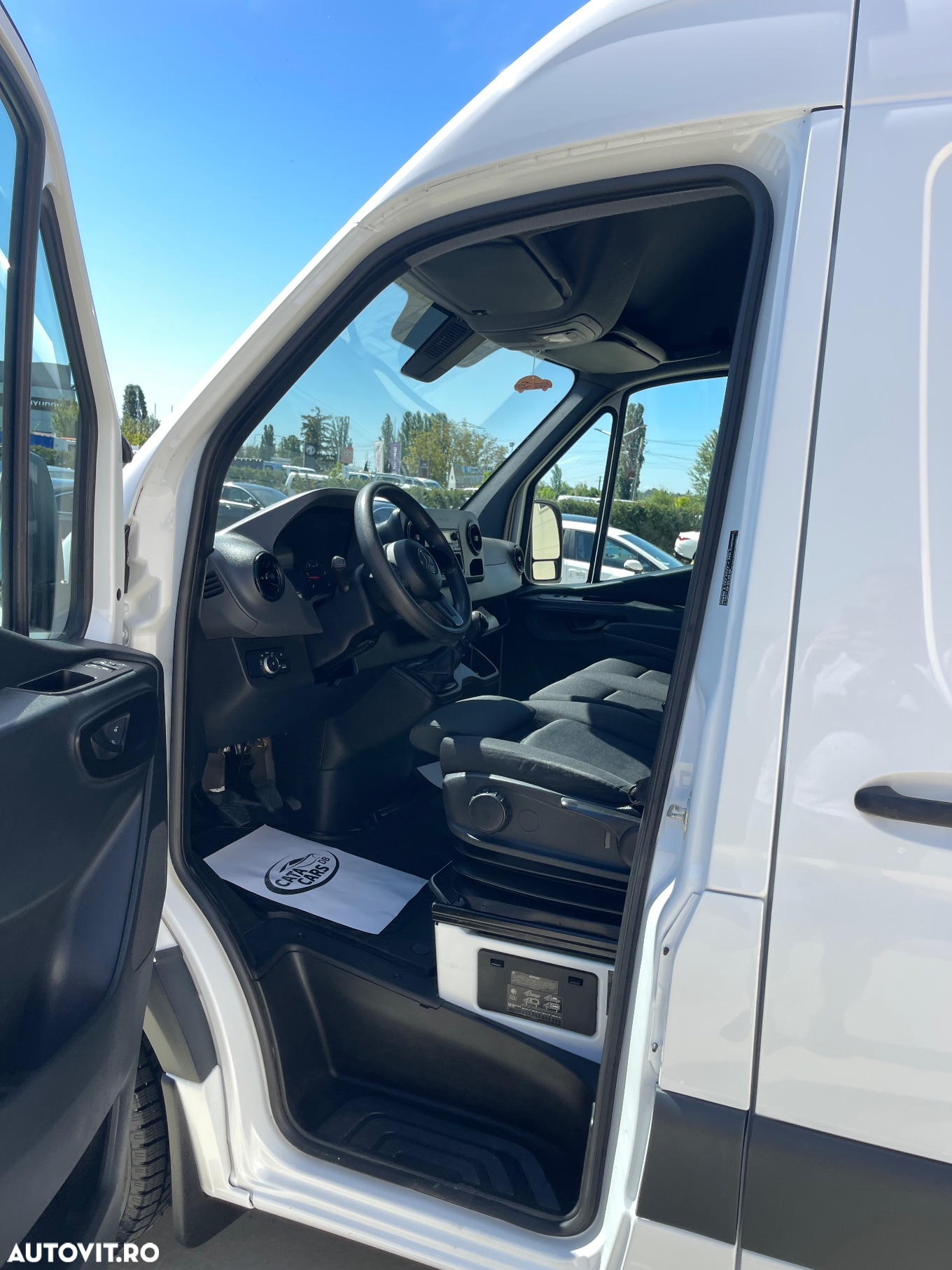 Mercedes-Benz Sprinter 319 3.0CDI V6 MEDIU 2CULISANTE - 22