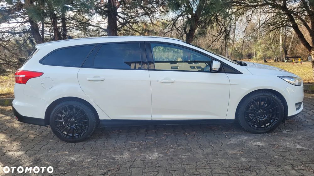 Ford Focus 2.0 TDCi Titanium ASS - 19