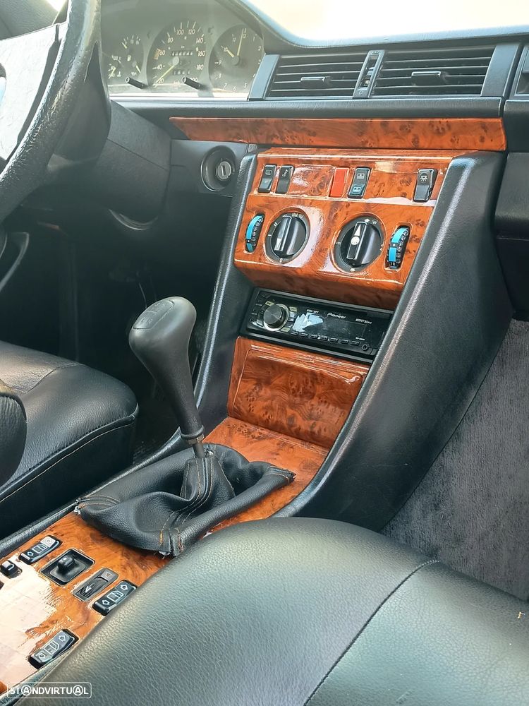 Mercedes-Benz W124 (1984-1997) - 7