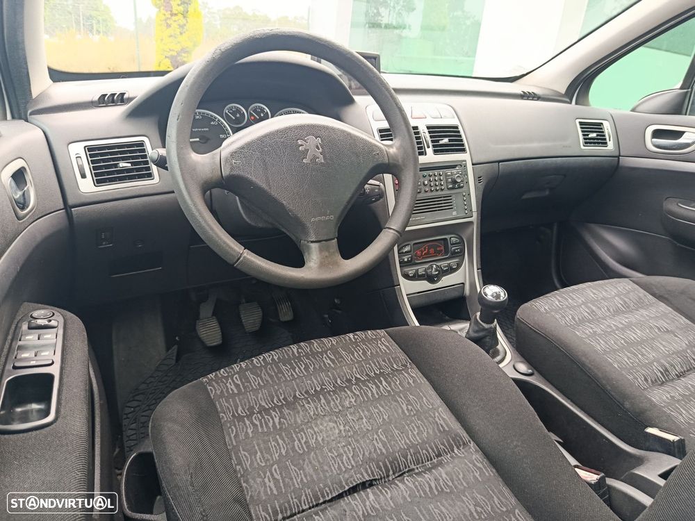 Peugeot 307 1.4 HDi Navtech - 13