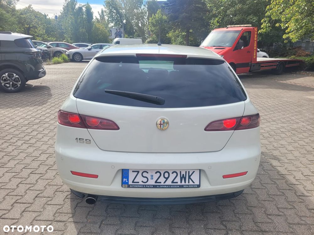 Alfa Romeo 159 - 15
