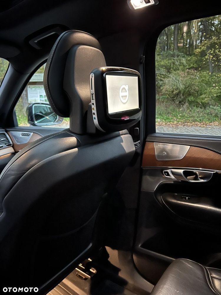 Volvo XC 90 - 13
