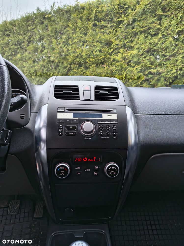 Suzuki SX4 - 13