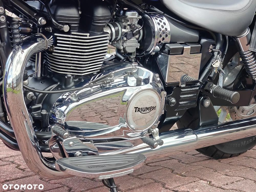 Triumph America - 28