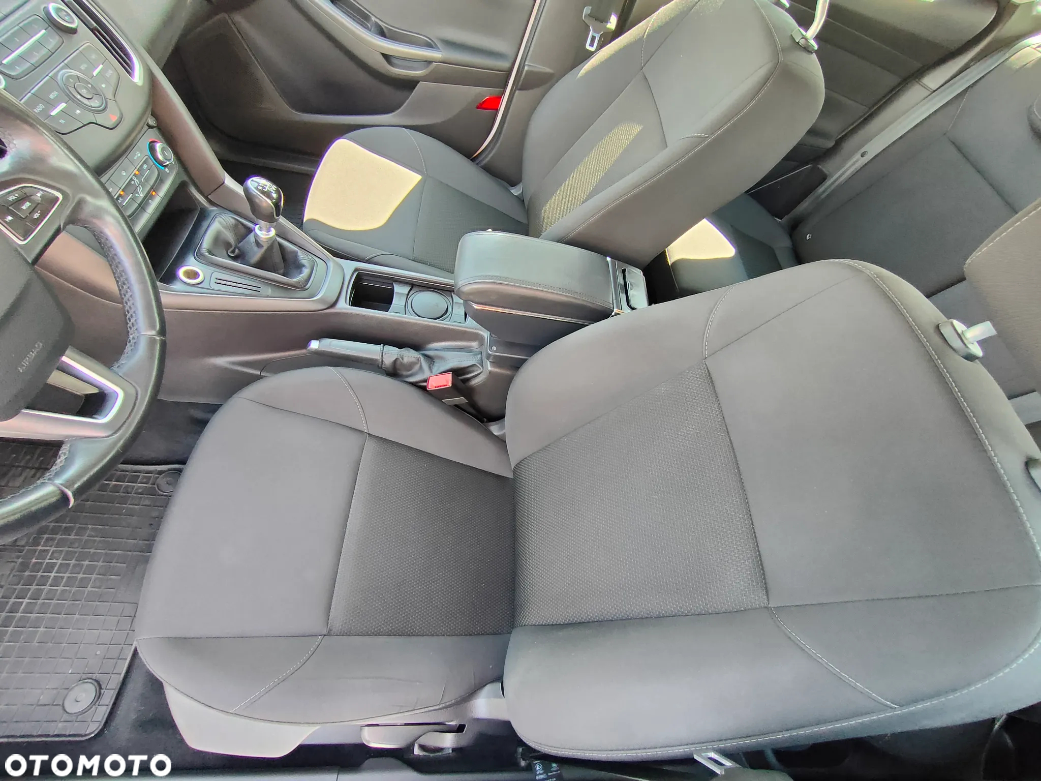 Ford Focus 1.6 TDCi Gold X (Trend) - 7