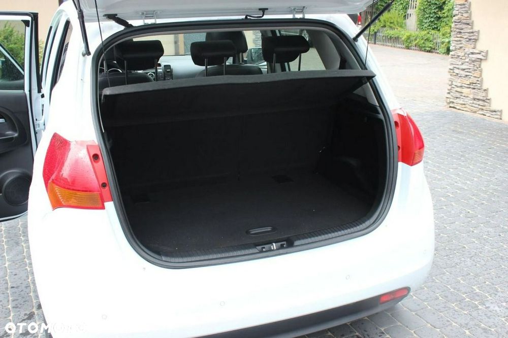 Kia Venga 1.4 S - 22