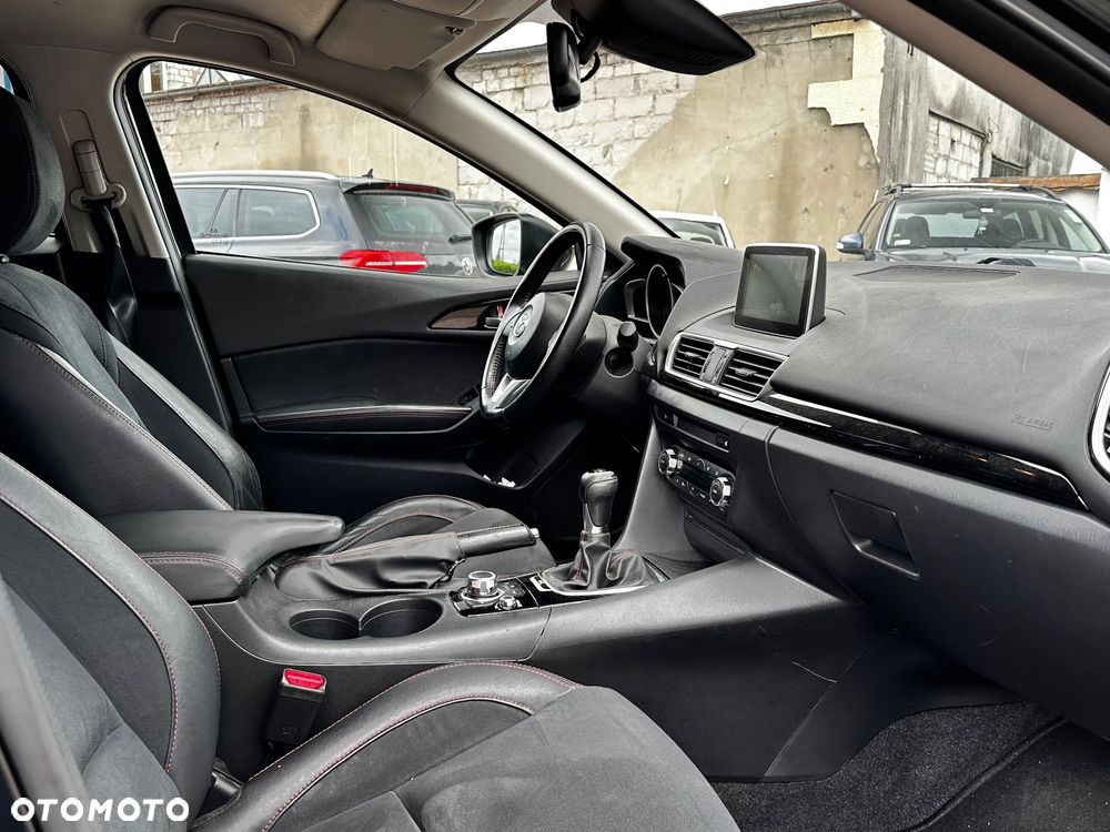 Mazda 3 - 13