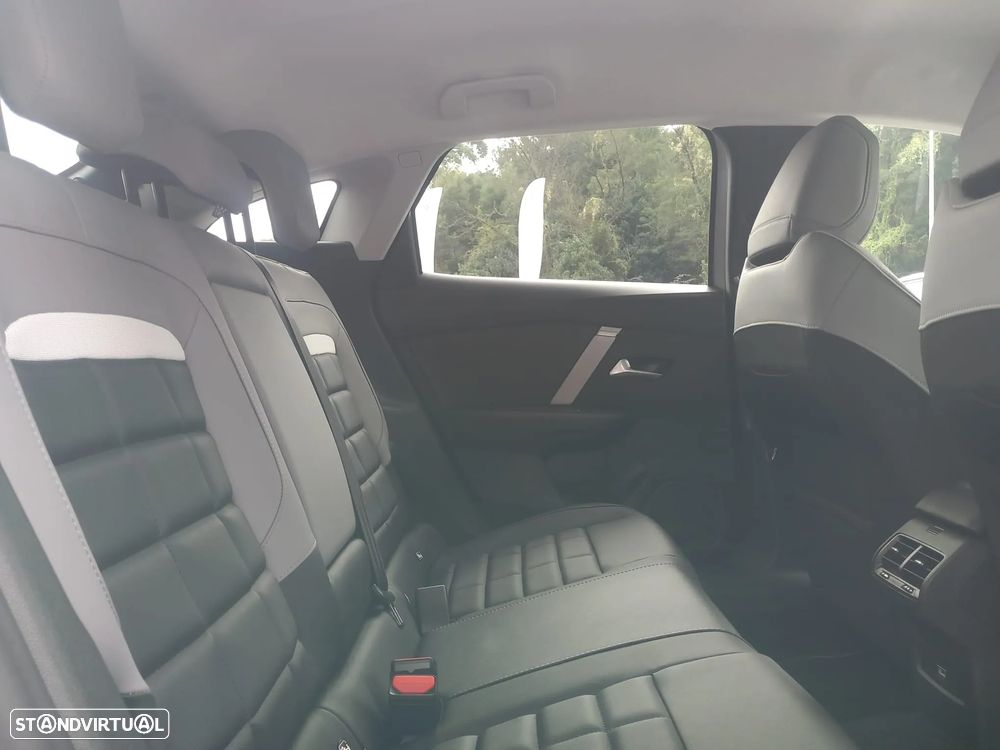 Citroën C4 1.2 PureTech Max EAT8 - 11