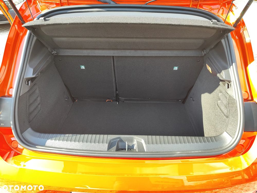 Renault Clio - 11