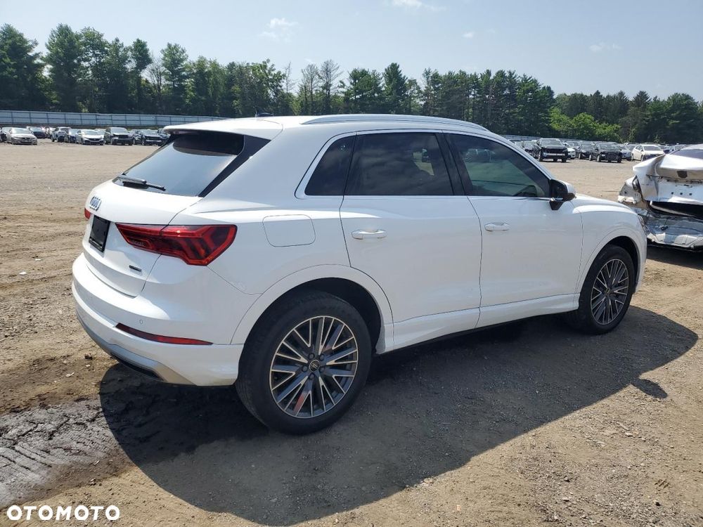 Audi Q3 45 TFSI Quattro S-Line S tronic - 3