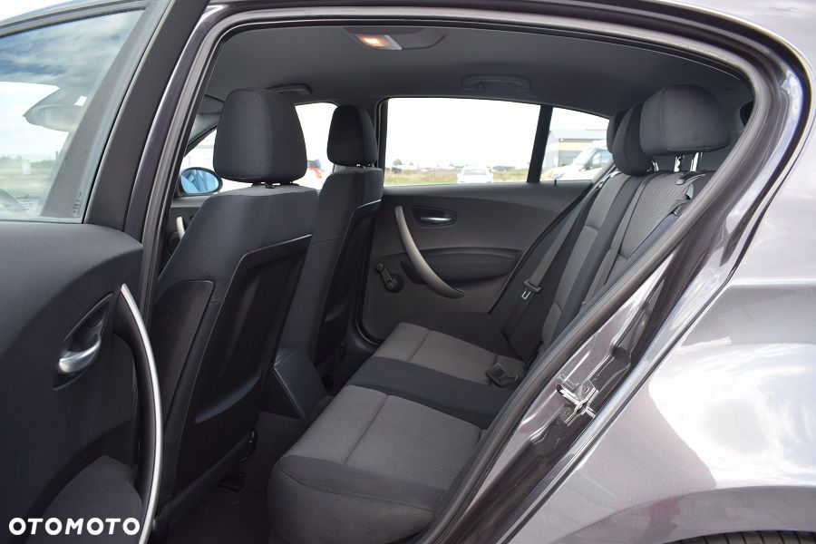 BMW Seria 1 116i - 7