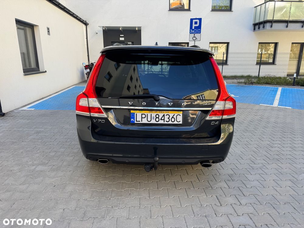 Volvo V70 D4 Momentum - 9