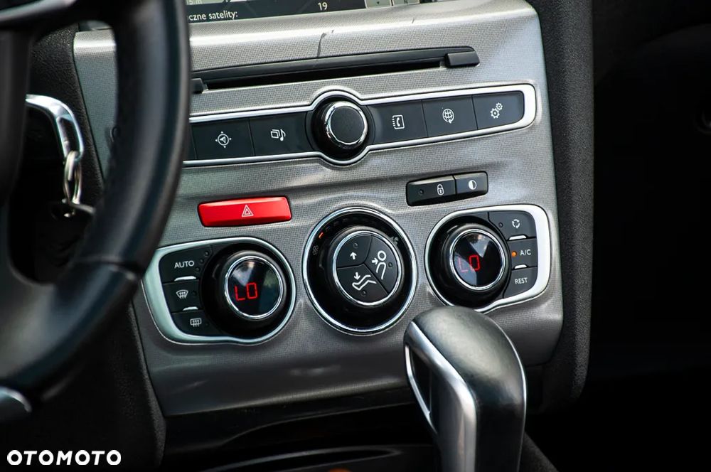 Citroën C4 PureTech 130 Stop & Start EAT6 Shine - 34
