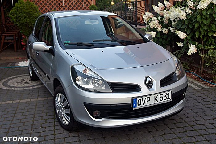 Renault Clio 1.5 dCi Dynamique - 3