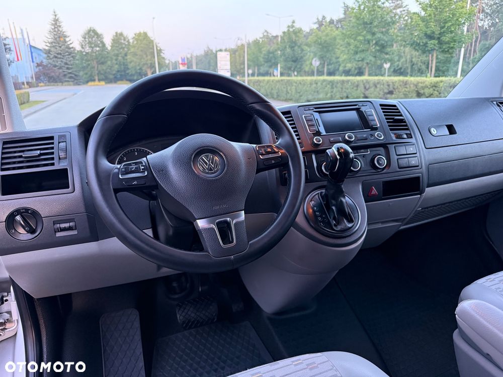 Volkswagen Transporter DSG BMT - 8