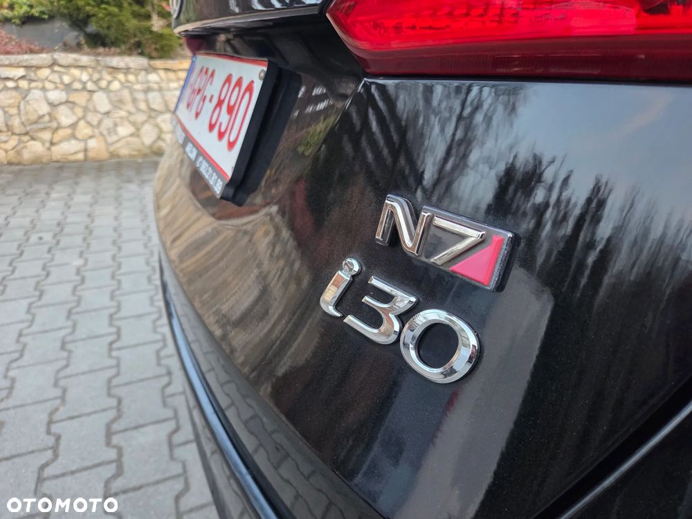 Hyundai i30 Kombi 1.6 GDi DCT Premium - 14