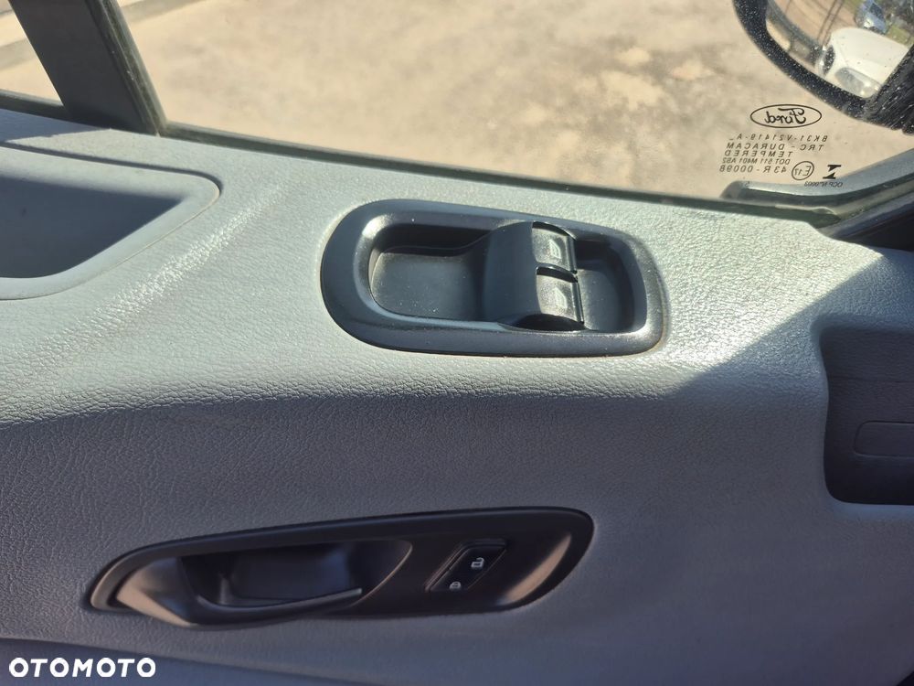 Ford Transit - 20
