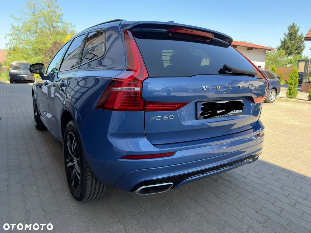 Volvo XC 60 T4 R-Design - 8