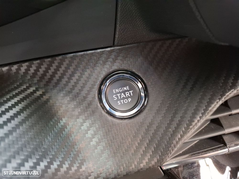 Peugeot 2008 1.2 PureTech GT - 20