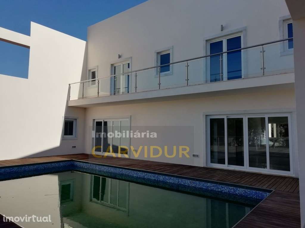 Moradia V4 Belas Clube de Campo - Grande imagem: 2/16