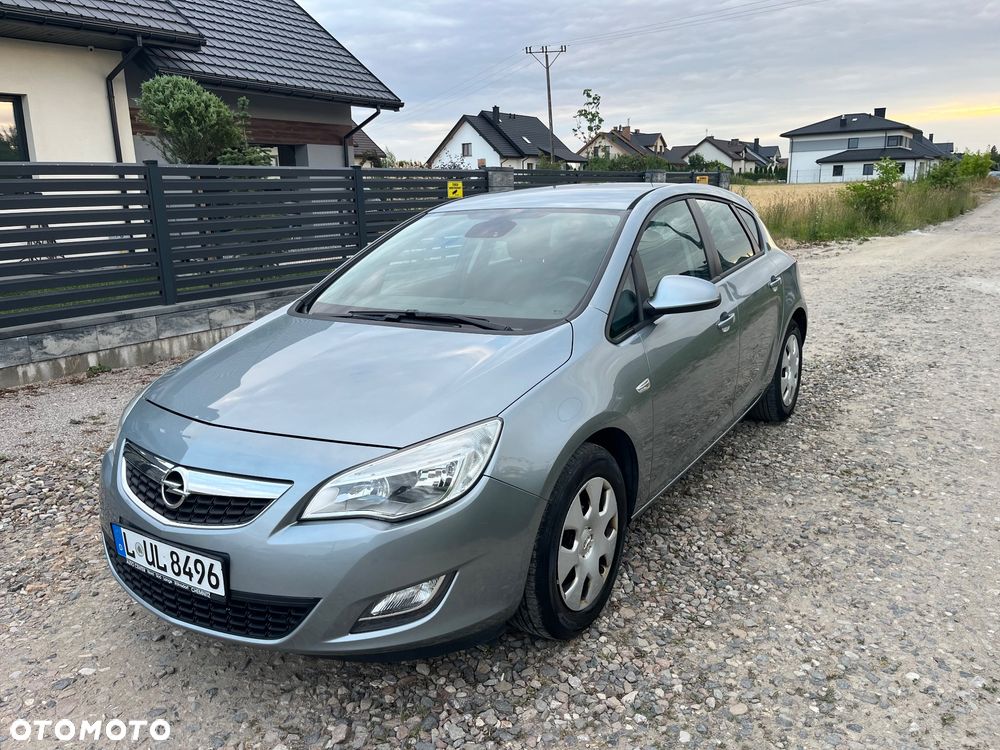 Opel Astra 1.4 Turbo Edition - 19