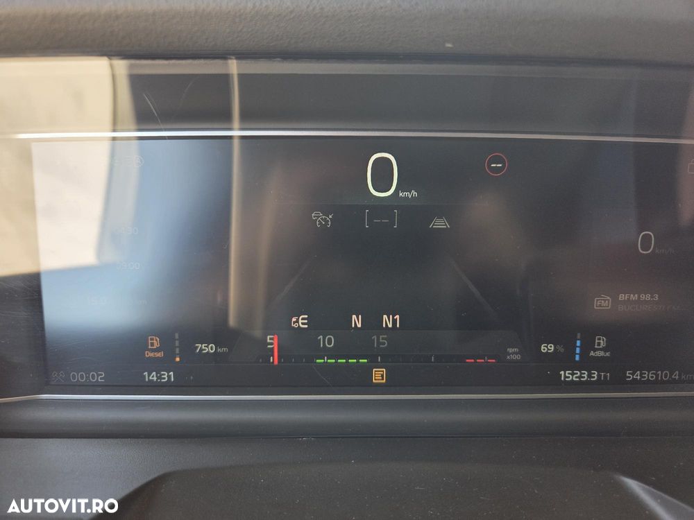Volvo FH 500, 2022, 543.610km, rulata in GERMANIA, 2 paturi, Aeropachet spoilere cabina, spoilere sasiu, 2 rezervoare, Frigider, Aer conditionat STATIONARE, CIV, anv Michelin 70% ok, Automata, Navigatie, posibilitate leasing-PROMOTIE 53.900 EUR+Tva - 36