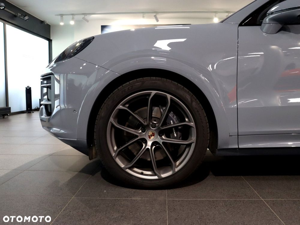 Porsche Cayenne E-Hybrid PHEV - 11