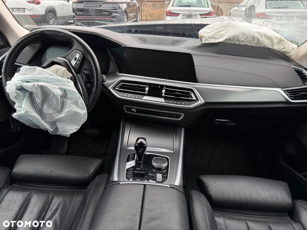 BMW X5 xDrive45e - 24